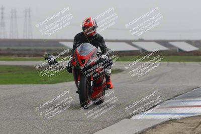 media/Nov-30-2025-TrackDaz (Sun) [[d8b22663df]]/B Group/Session 5 (Wheelie Bump)/